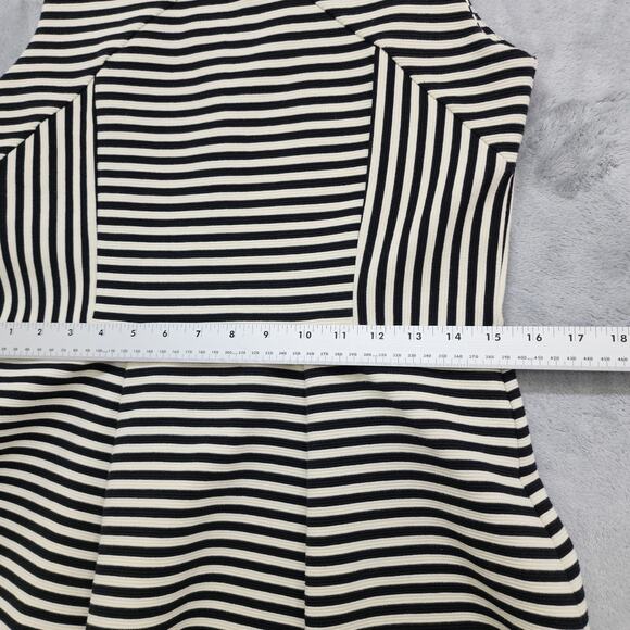 Joe Fresh Top Womens M Black Cream Striped Sleeveless Peplum Stretch Knit Zip - Picture 5 of 7
